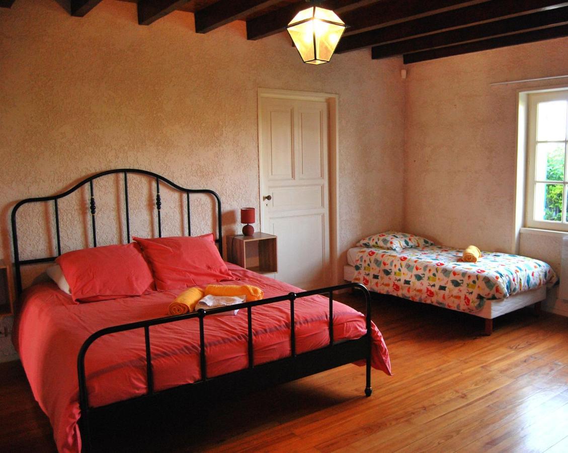 Logis De Chenac - Chambres Et Table D'Hotes Chenac Saint Seurin d'Uzet Kültér fotó