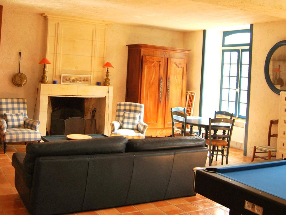 Logis De Chenac - Chambres Et Table D'Hotes Chenac Saint Seurin d'Uzet Kültér fotó