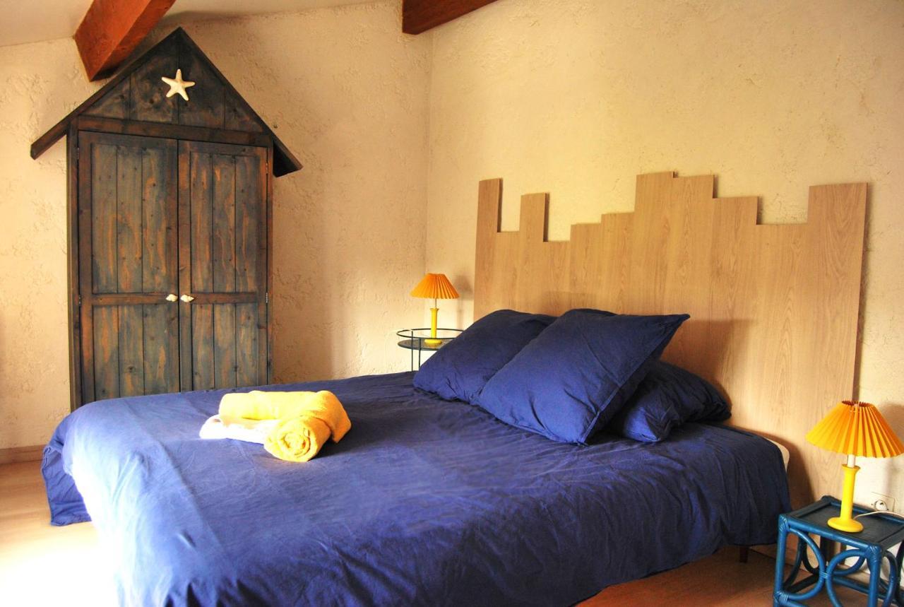Logis De Chenac - Chambres Et Table D'Hotes Chenac Saint Seurin d'Uzet Kültér fotó